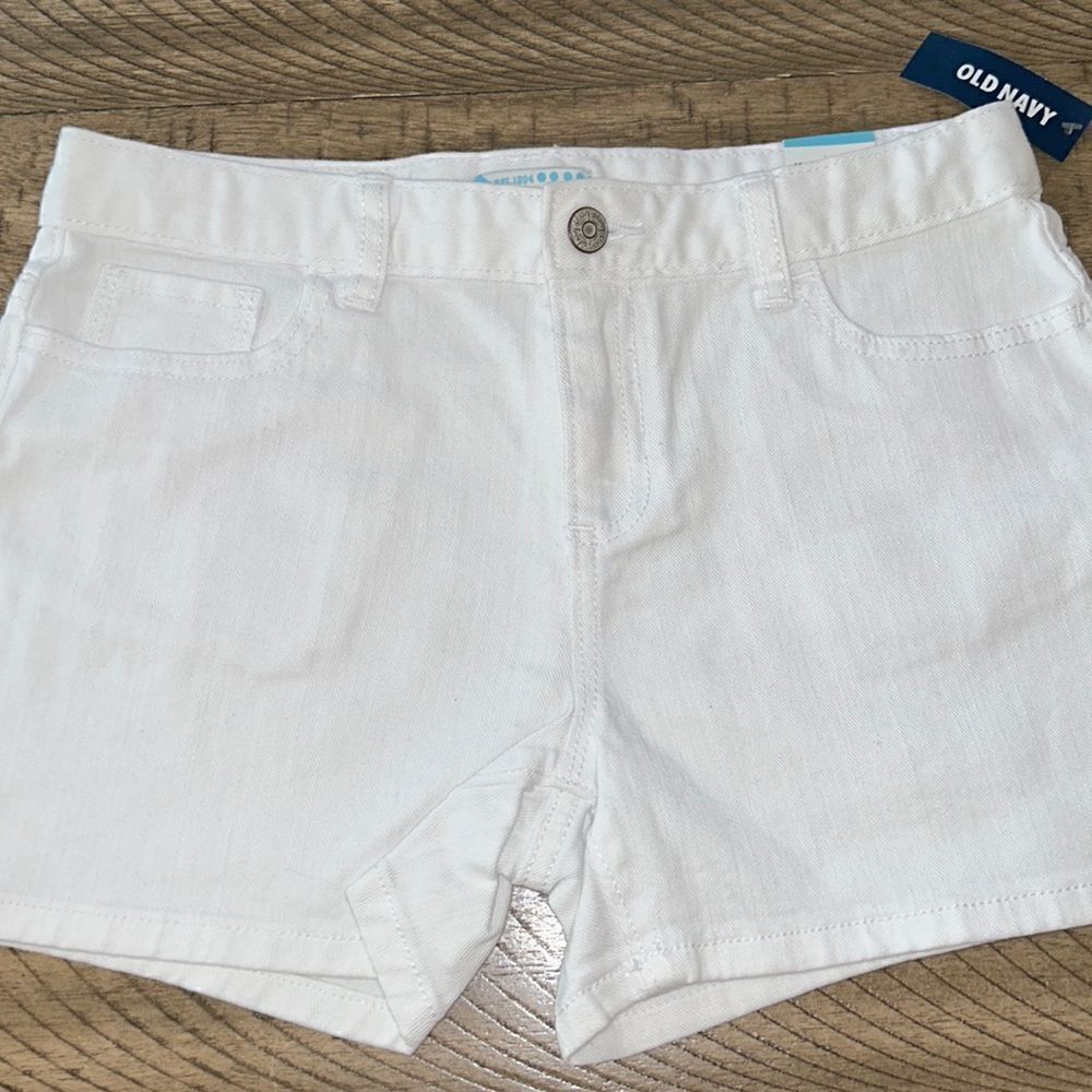 🐚 Shell 🐚 White Cabana 🏖️ Shorts 🩳 Hit the 🏝️✈️🚢 5 Pockets for Gear ⚙️